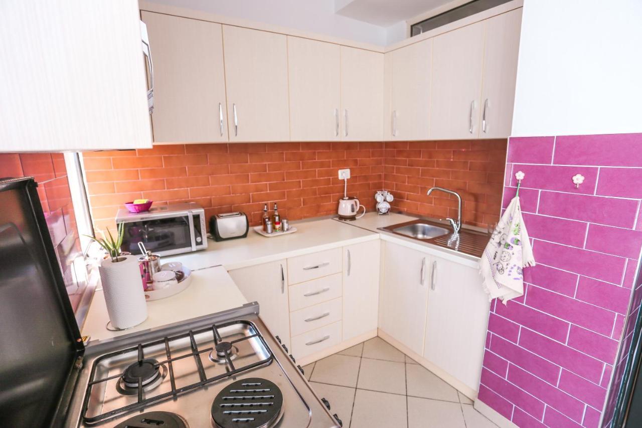 Tirana Views Apartment - Comfy & Spacious Luaran gambar