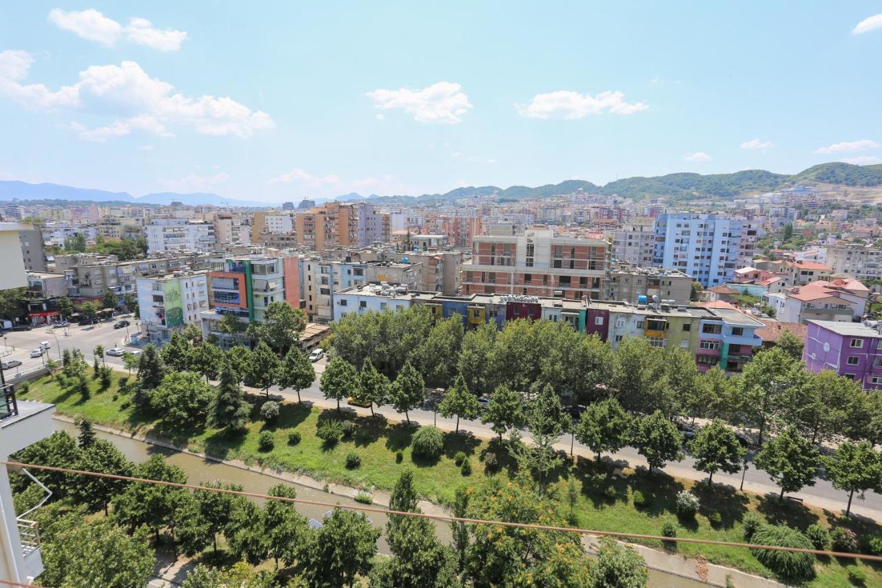Tirana Views Apartment - Comfy & Spacious Luaran gambar